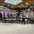 Il direttore del dipartimento d'arte della Utah Tech University ha creato un dinosauro gigante stampato in 3D con <tc>QIDI</tc> Stampanti 3D